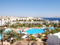 Hotelanlage mit Pool im Palmenhain in Sharm El Sheikh