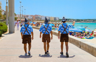 Auf dem Boulevard von Playa de Palma kann es auch mal bayrisch werden